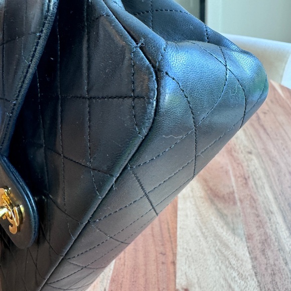 Chanel Vintage 1989 medium Classic flap 24k gold black lambskin - Picture 6 of 16